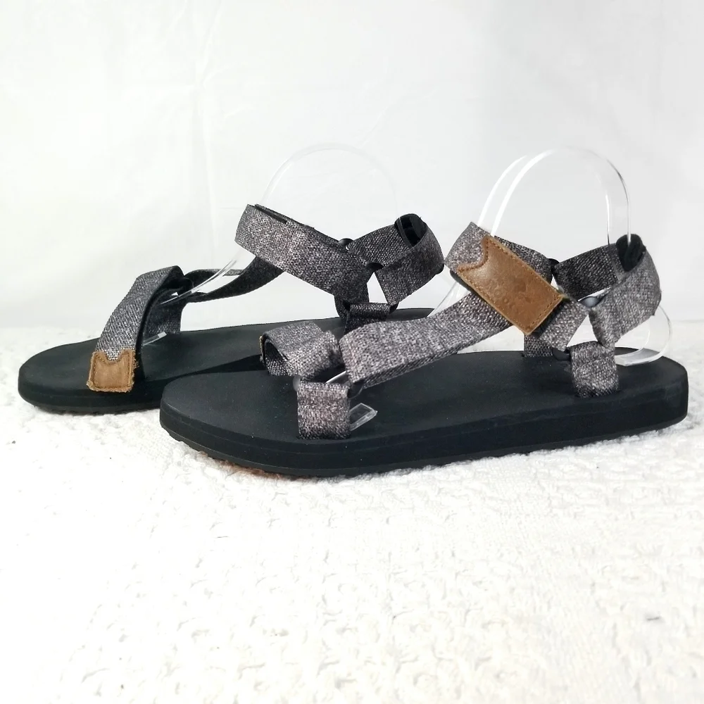 Roots Men's Gray Salt and Pepper Stappy Sandals